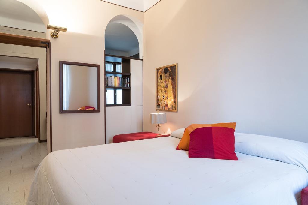 Apartamento Plinius Milán Exterior foto